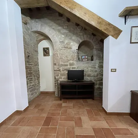 Barone Lägenhet Gubbio