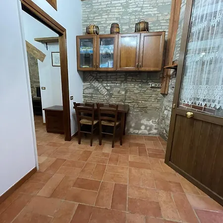 Barone Lägenhet Gubbio